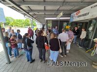 Beginn der 2. Schulhausführung