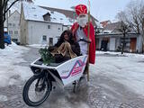 Der Nikolaus ist in Mengen unterwegs