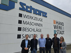 Bürgermeister und Wirtschaftsförderung besuchen Mengener Betriebe